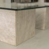 Table basse en travertin et plateau en verre