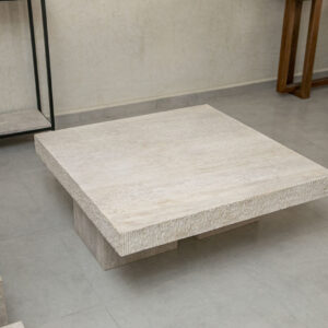 Table basse en travertin