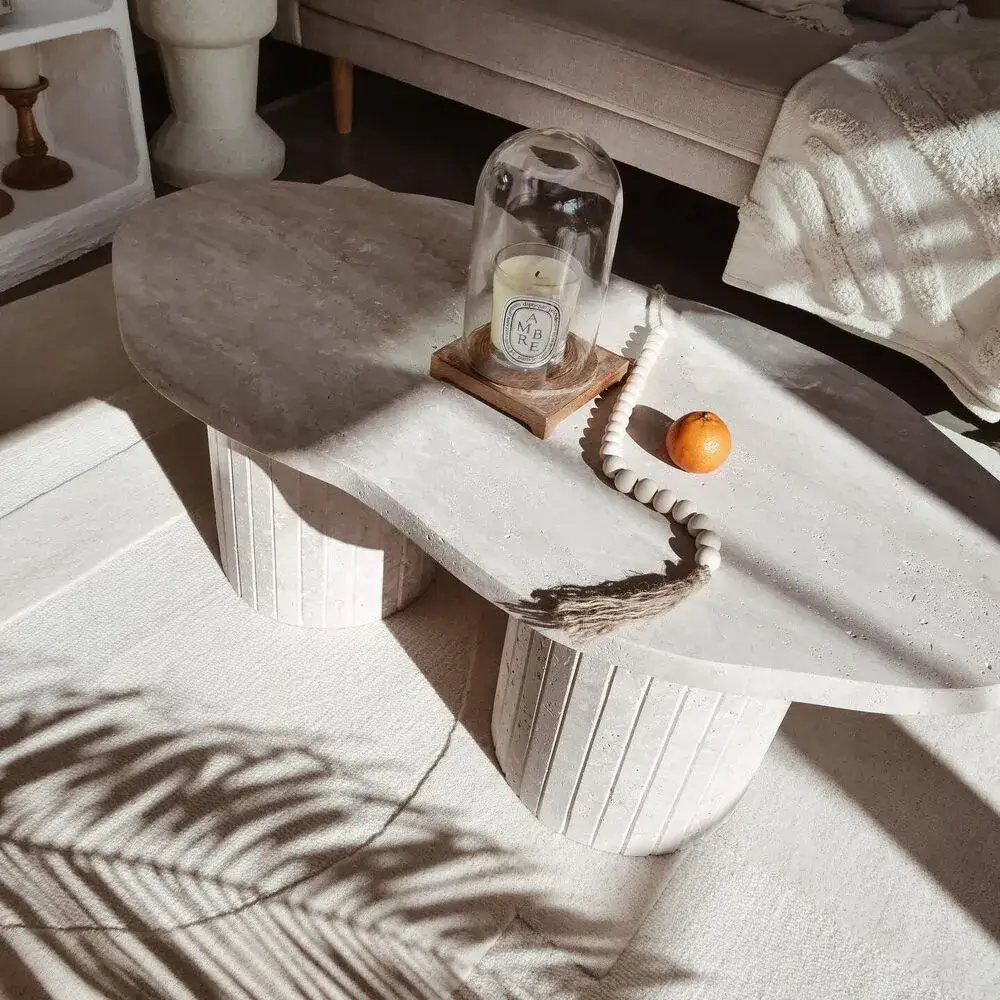 Table Basse Organique Travertin – Image 3