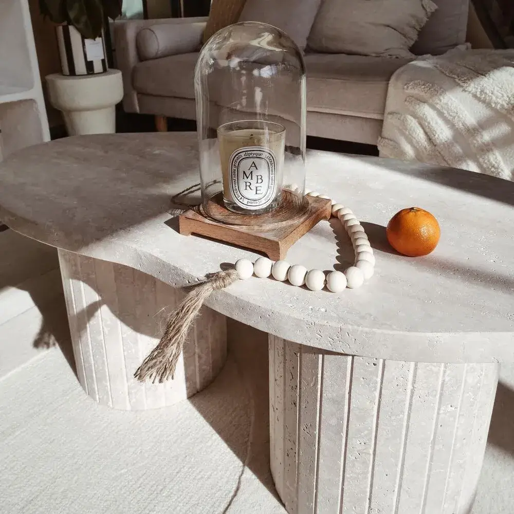 Table Basse Organique Travertin – Image 4